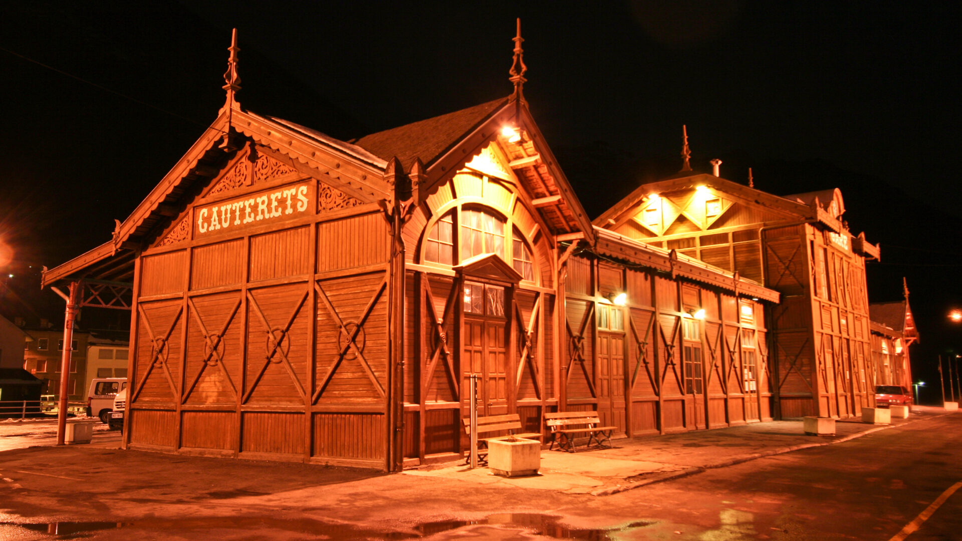 cauterets_activites_village-1