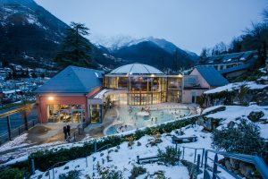 Direction Les Bains du Rocher pour la décontraction totale de fin de journée.