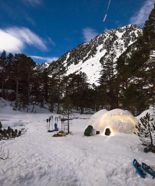 Activité insolite Cauterets - nuit en igloo au pont d'Espagne