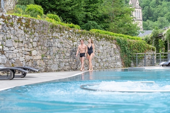 27Bains du Rocher BAsseDef