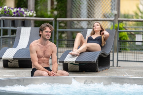 37Bains du Rocher BAsseDef