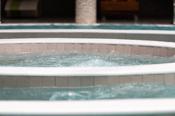 391Bains du Rocher BAsseDef
