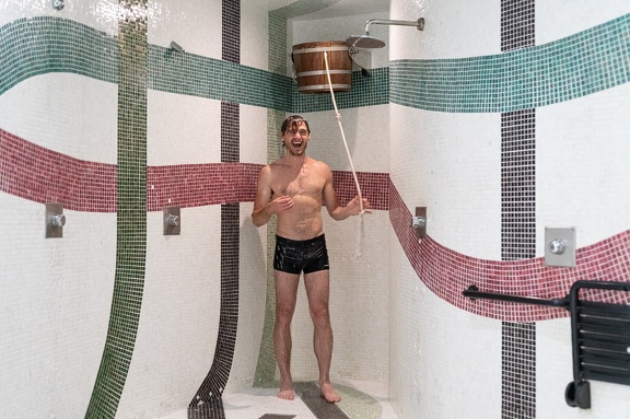 425Bains du Rocher BAsseDef
